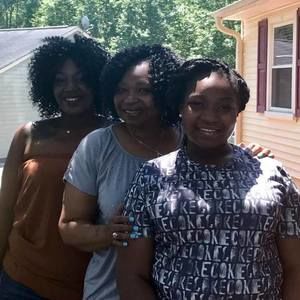 Meet your Posher, Vanessa